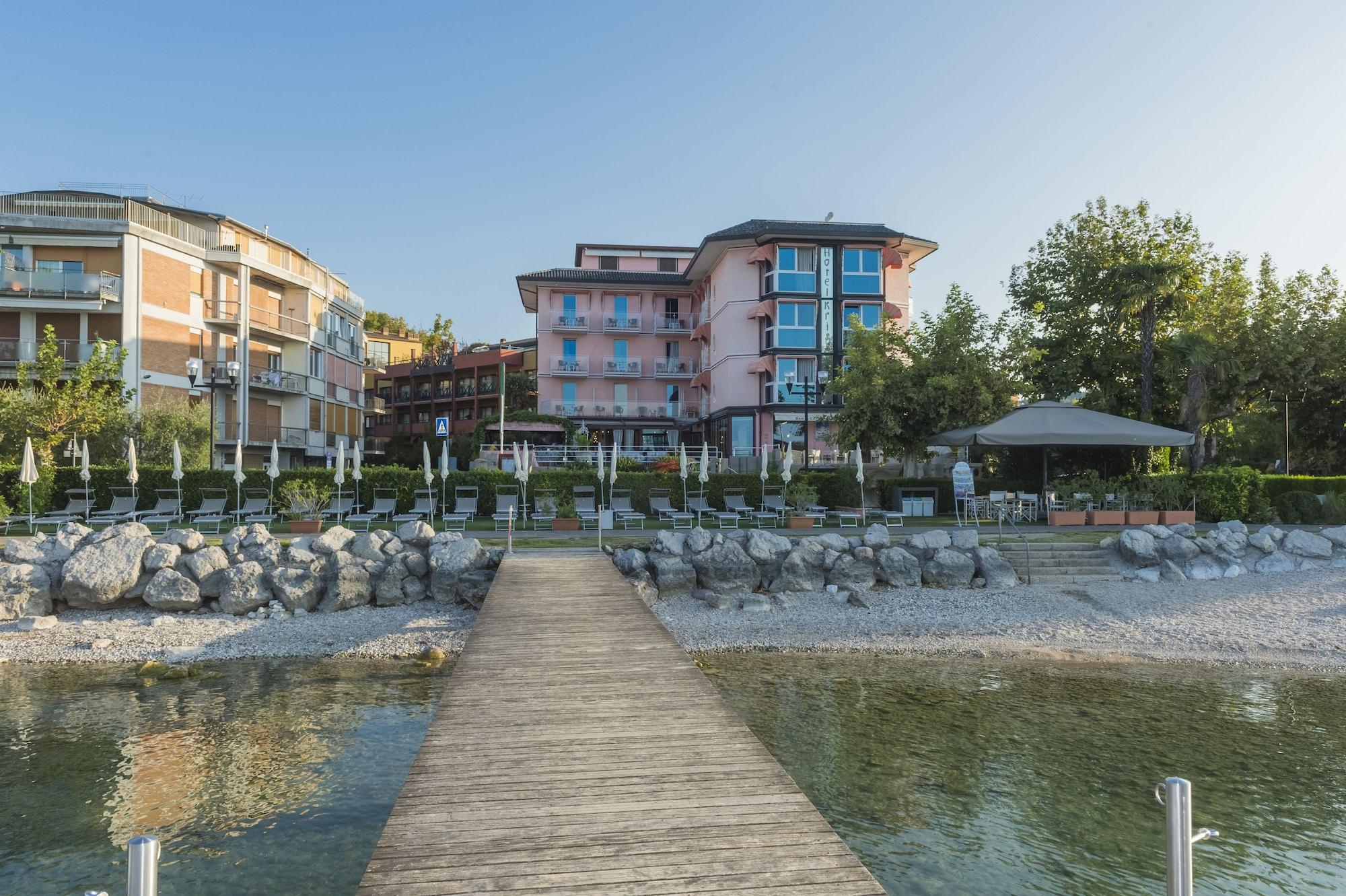 Kriss Internazionale Hotel 바르돌리노 외부 사진