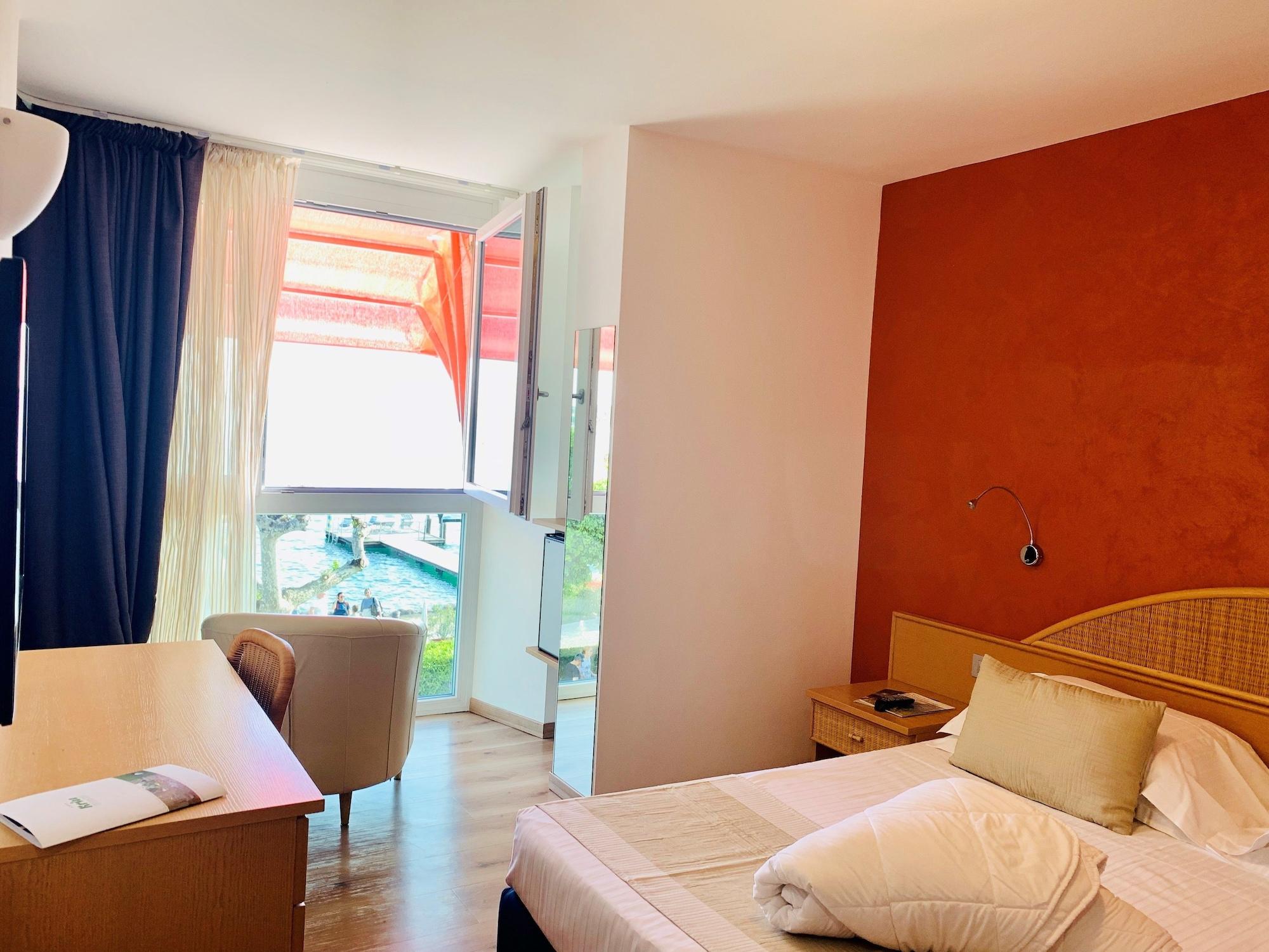 Kriss Internazionale Hotel 바르돌리노 외부 사진