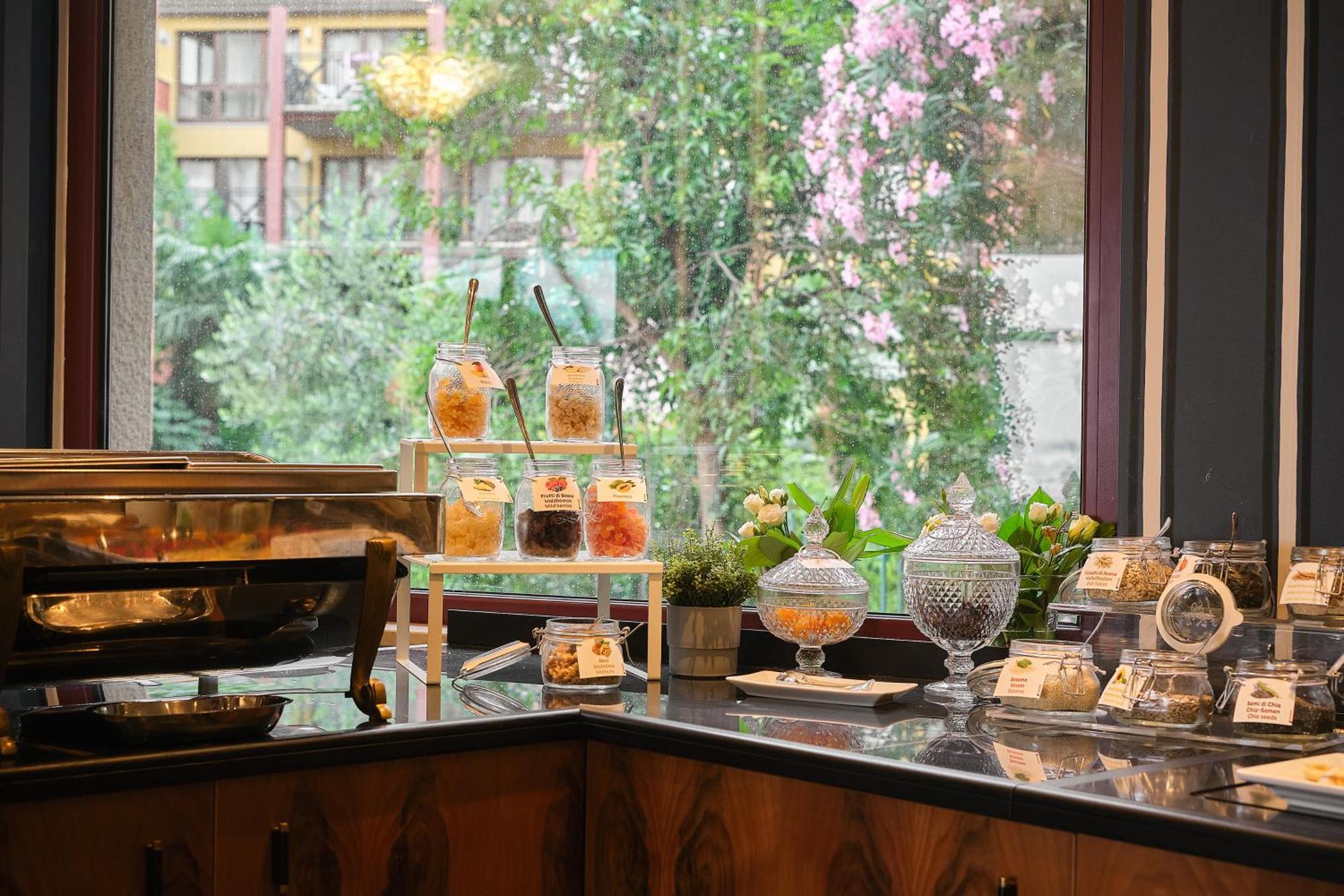 Kriss Internazionale Hotel 바르돌리노 외부 사진
