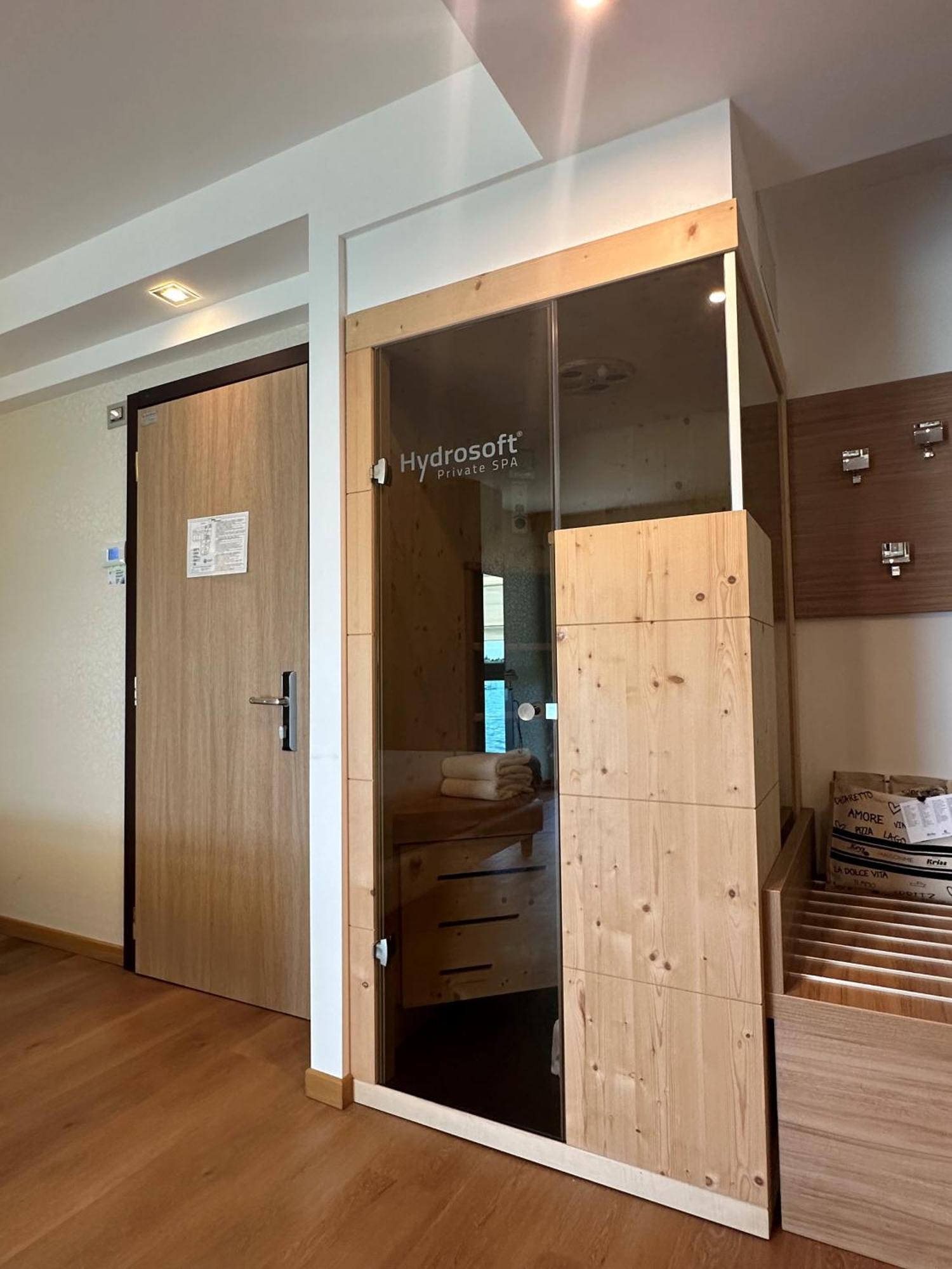 Kriss Internazionale Hotel 바르돌리노 외부 사진